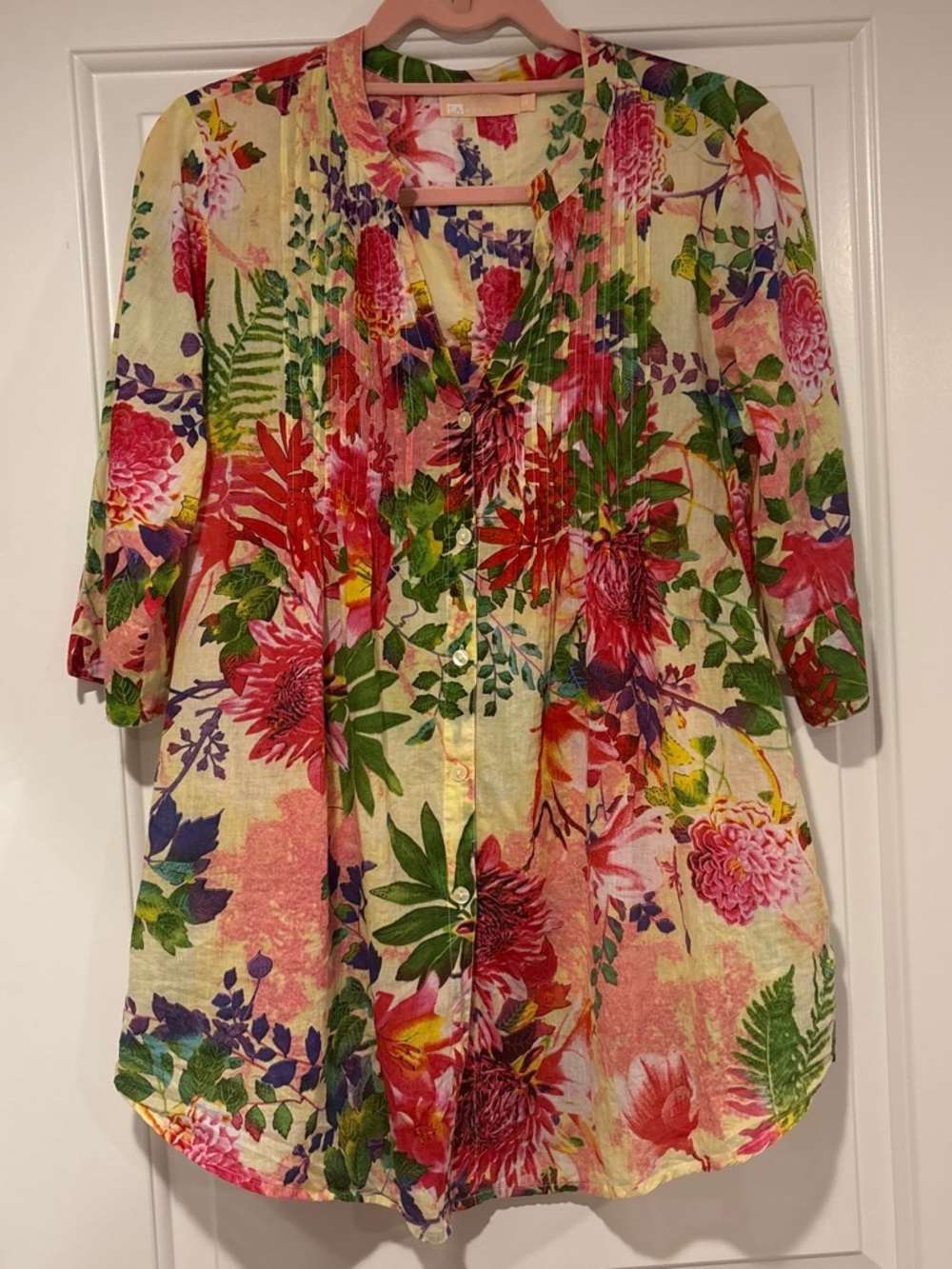Women’s Floral Button-Front Dress Tunic in Multi-Color size medium 100% cotton